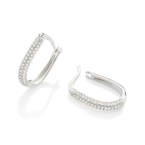 BRINCO ARGOLA DE PRATA 925 COM ZIRCÔNIAS